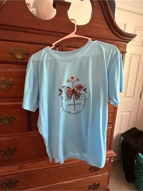 Imagine Floral Butterfly Short Sleeve Tee - Light Blue